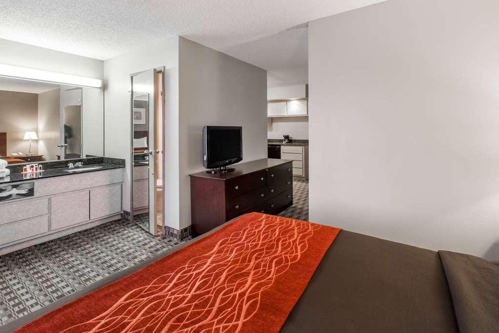 Wingate By Wyndham Canton-Hall Of Fame Номер фото